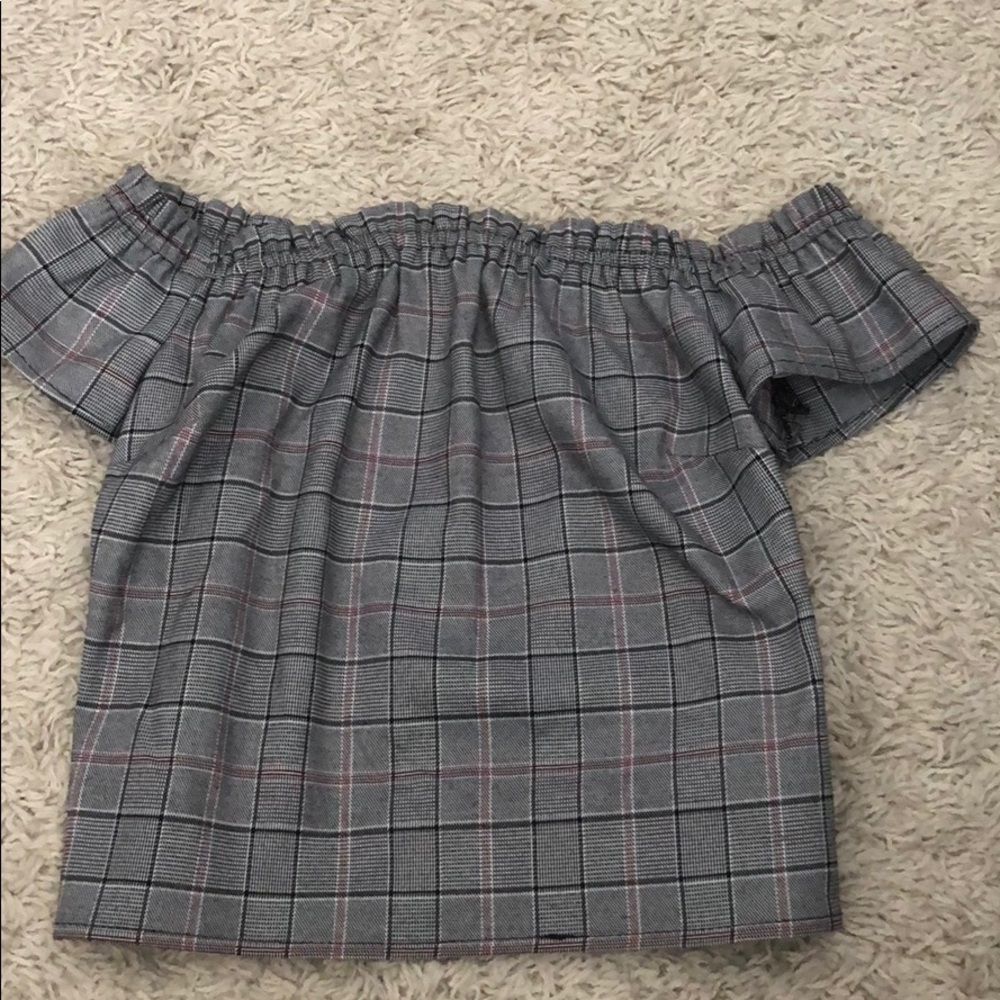Guess off the shoulder plaid shirt